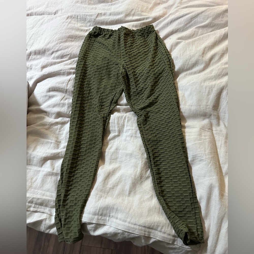 Discreet Leggings